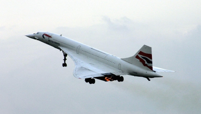 A concorde jet climbing into the sky